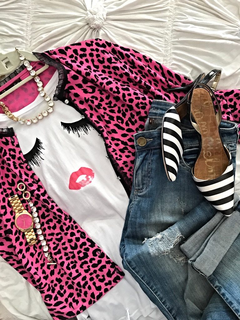 prepping your clothes for the week #flatlay