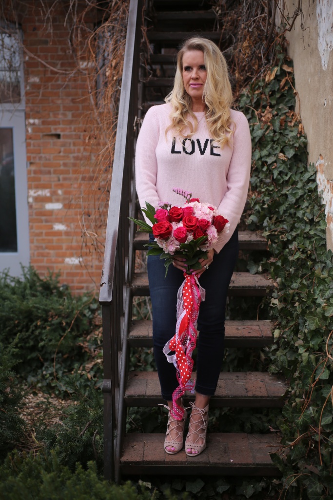 cashmere love sweater Victoria secrets