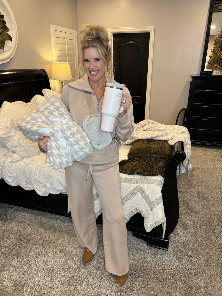 This Years Gifts to Give & Receive