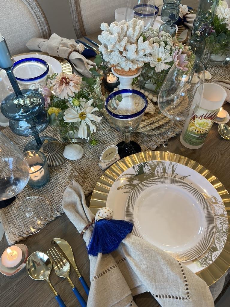 Affordable and Easy Coastal Tablescape