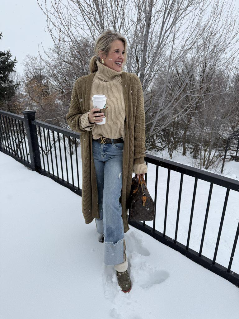 Everyday Outfit Spring Sweater Layers 